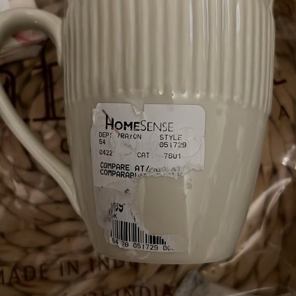 Brand New Home sense bundle (4 items) - Picture 3 of 8